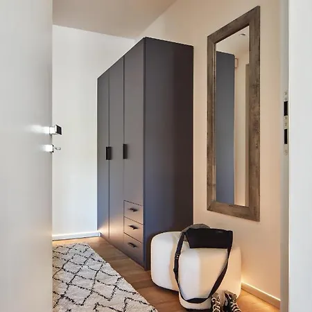 Apartament Days - Stylish With Terrace - Parking - Quiet Area