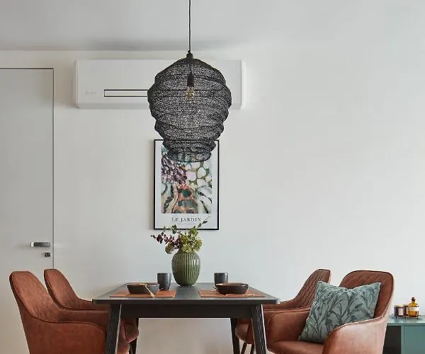 Days - Stylish With Terrace - Parking - Quiet Area Lejlighed Prag